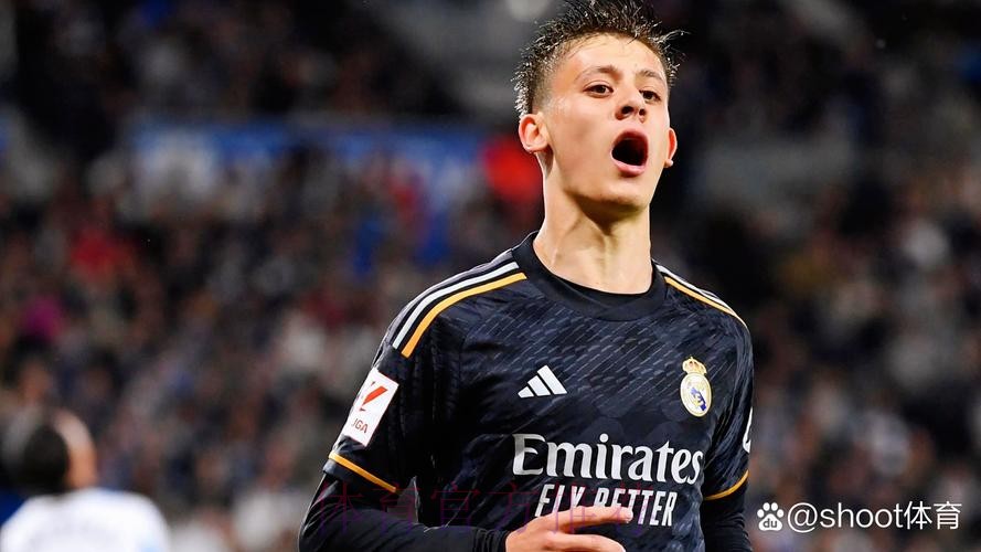 京多安:很遗憾居勒尔选择皇马 他受吕迪格的欣赏 京多安:很遗憾居勒尔选择皇马 他受吕迪格的欣赏