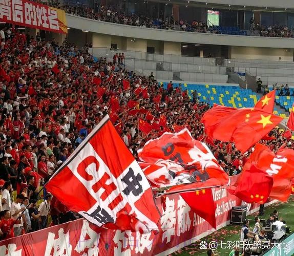 中国男足亚运队5:1战胜印度队迎来“开门红”